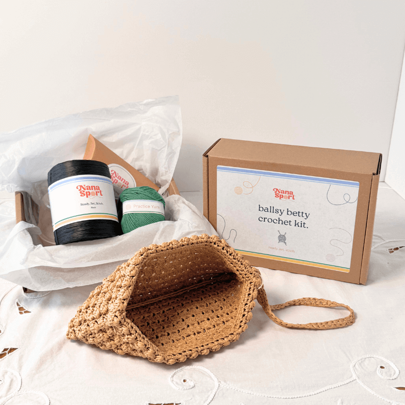 ballsy betty - What's in the kit