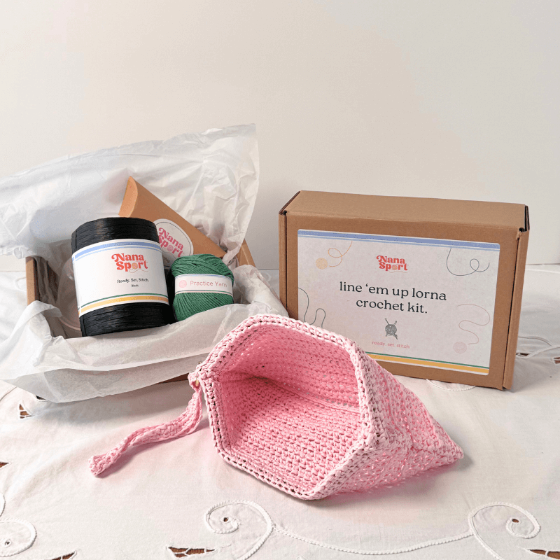 line em up lorna - What's in the kit